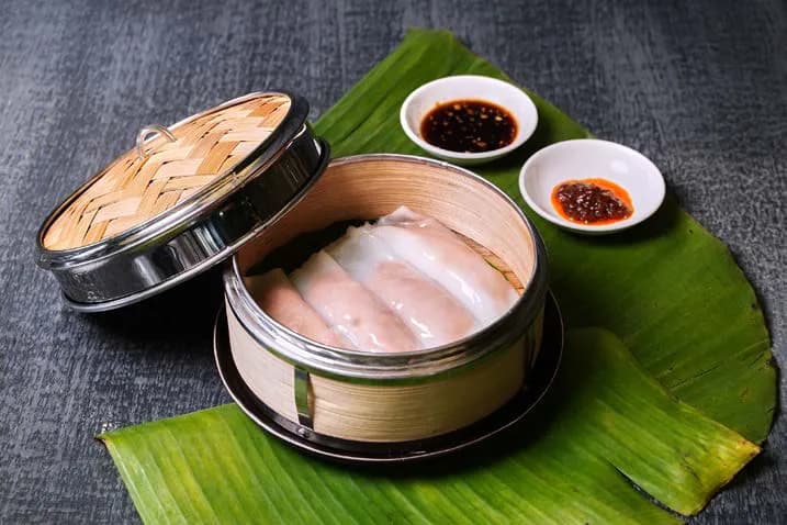 Steamed Rice Rolls with Char Siu Pork